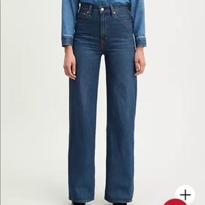 Levi’s Wideleg Ribcage Jeans (New with tags)